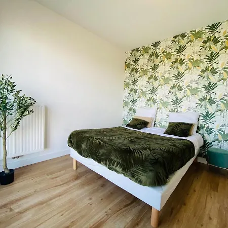 Casa Des Ducs Apartment *